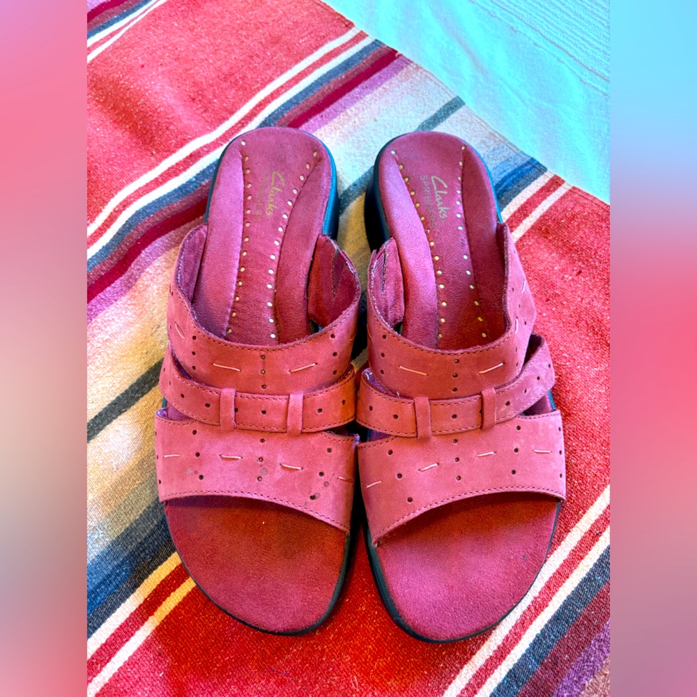 CLARKS Springers sandals sz 8M
